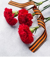 tsvety-prazdnik-svechi-den-pobedy-georgievskaia-lenta-9-ma-1