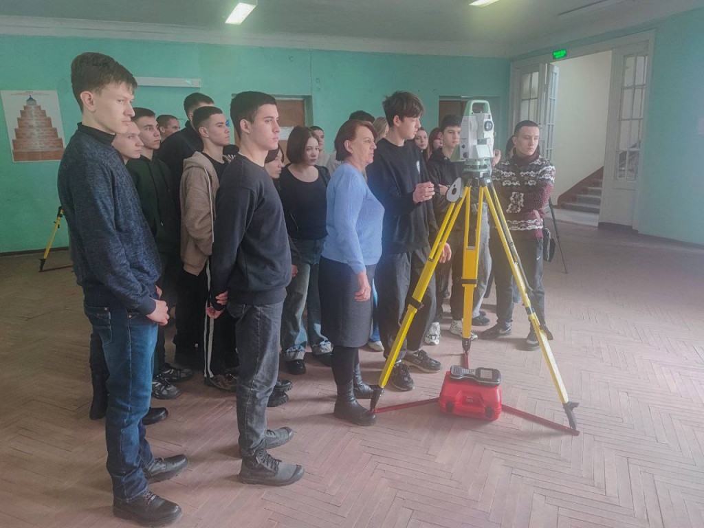 photo_2025-03-05_10-34-58