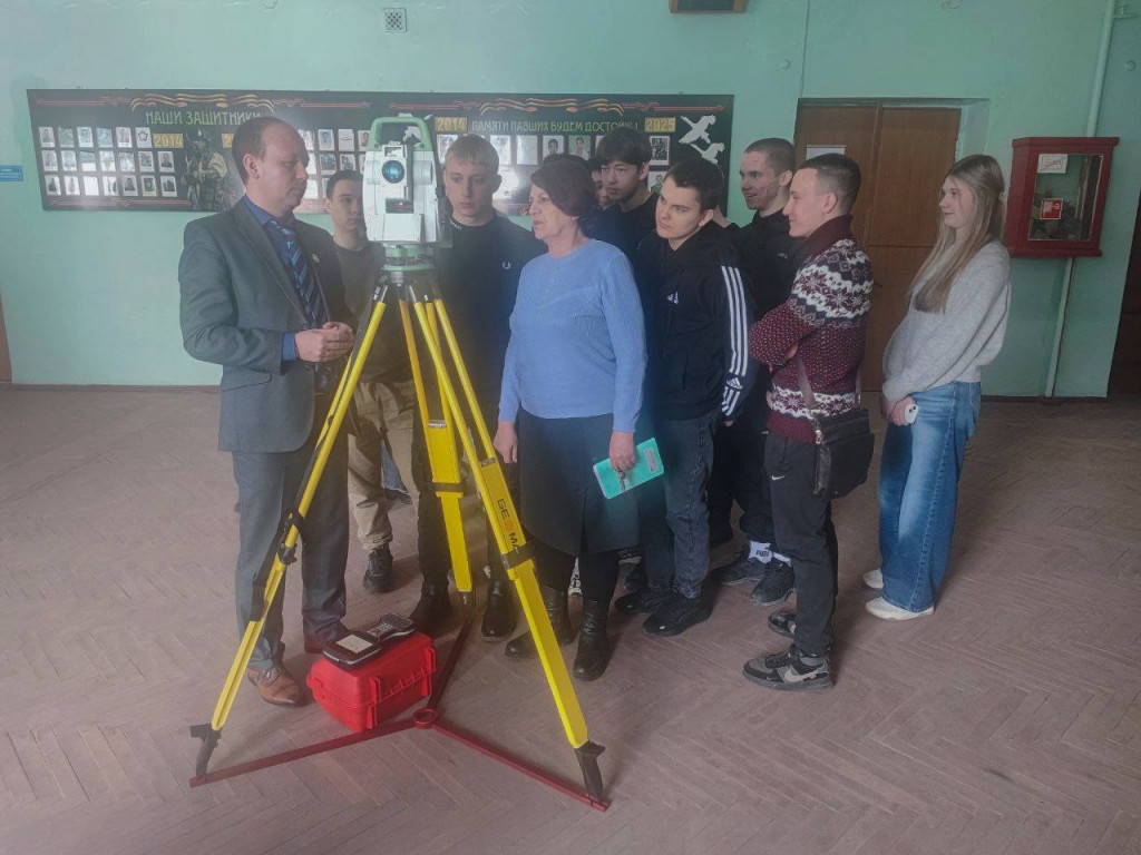 photo_2025-03-05_10-35-05